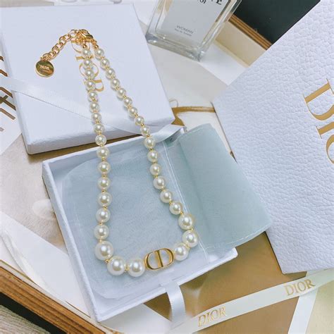colar dior original valor